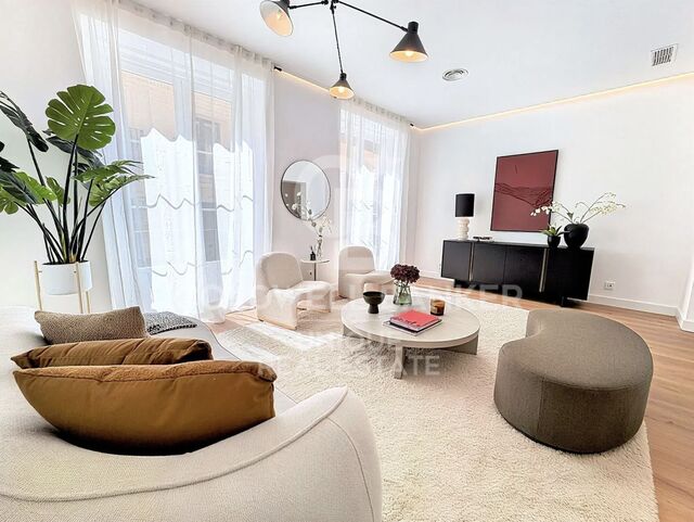 Appartement extérieur rénové au centre de Madrid