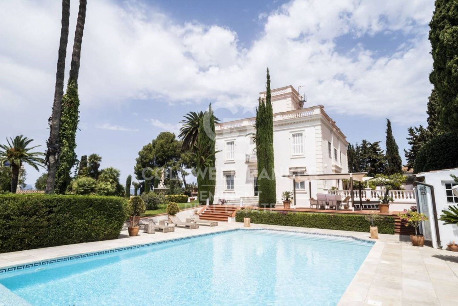 Villa 9 Schlafzimmer Verkauf Esplugues de Llobregat