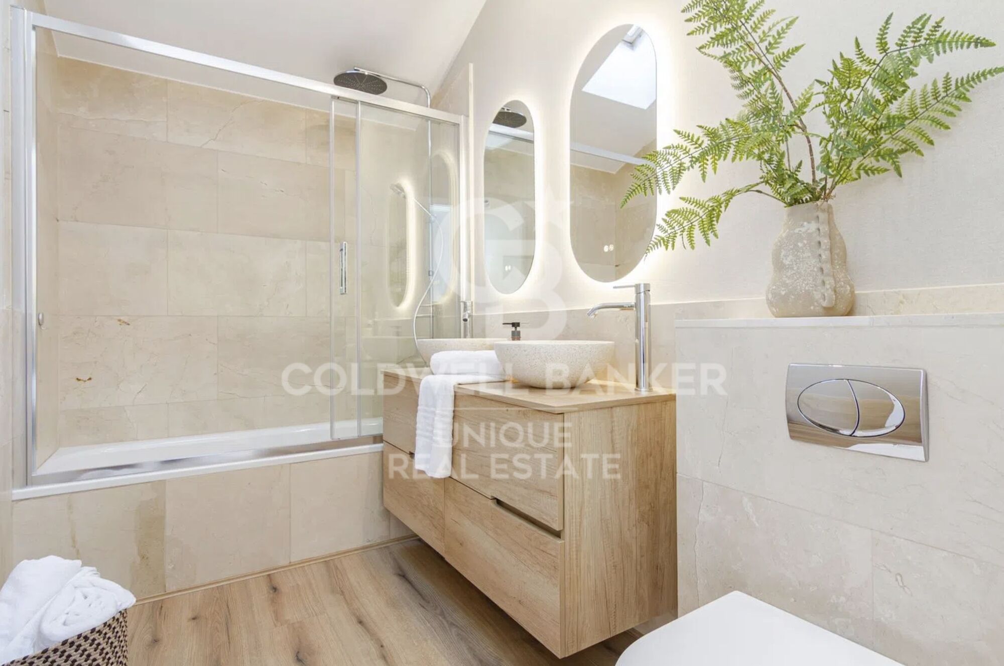 Penthouse rénové avec terrasse à Malasaña, Madrid