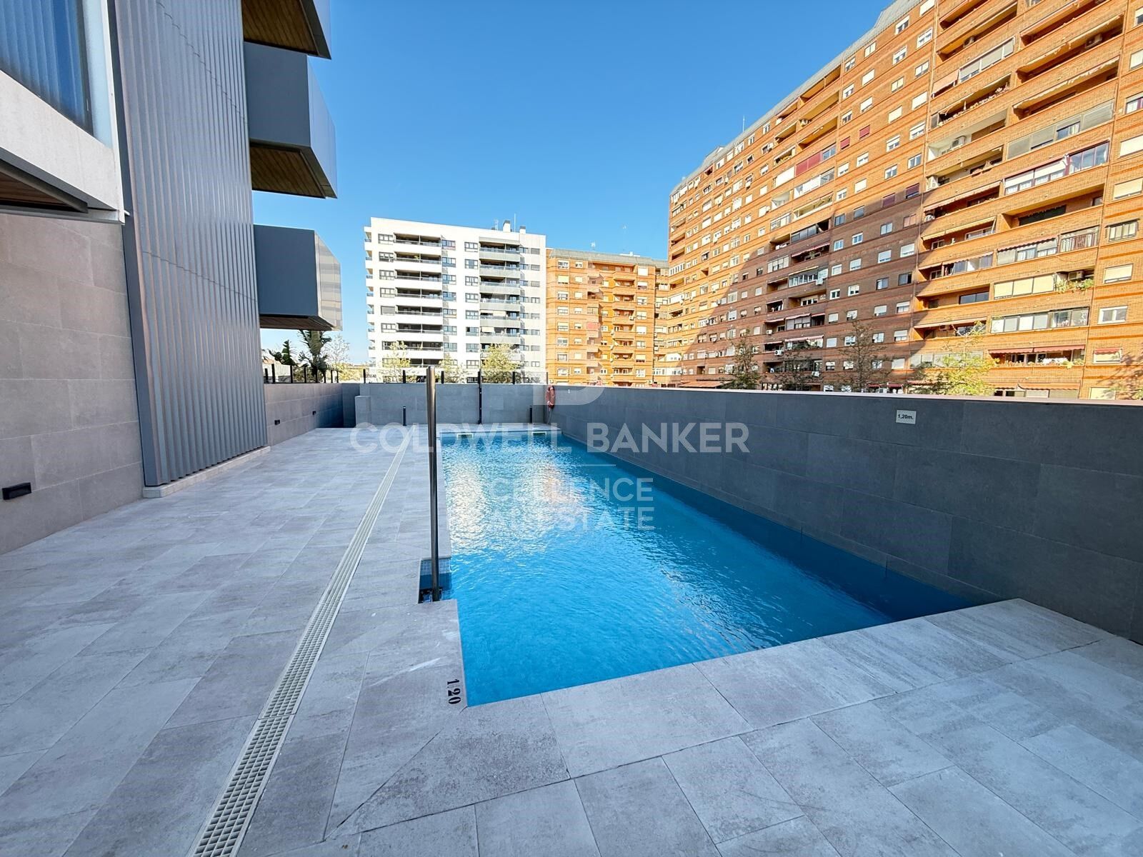 Magnificent recently built apartment with panoramic views on Avenida Blasco Ibáñez