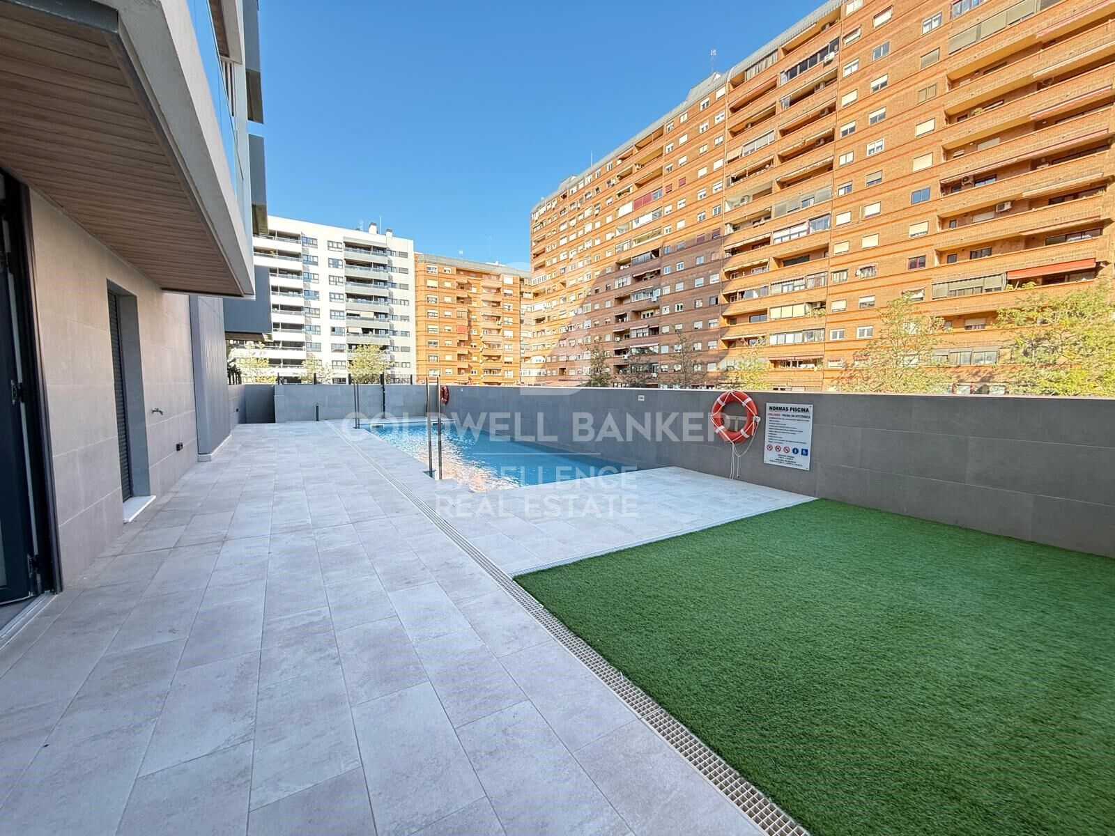 Magnificent recently built apartment with panoramic views on Avenida Blasco Ibáñez