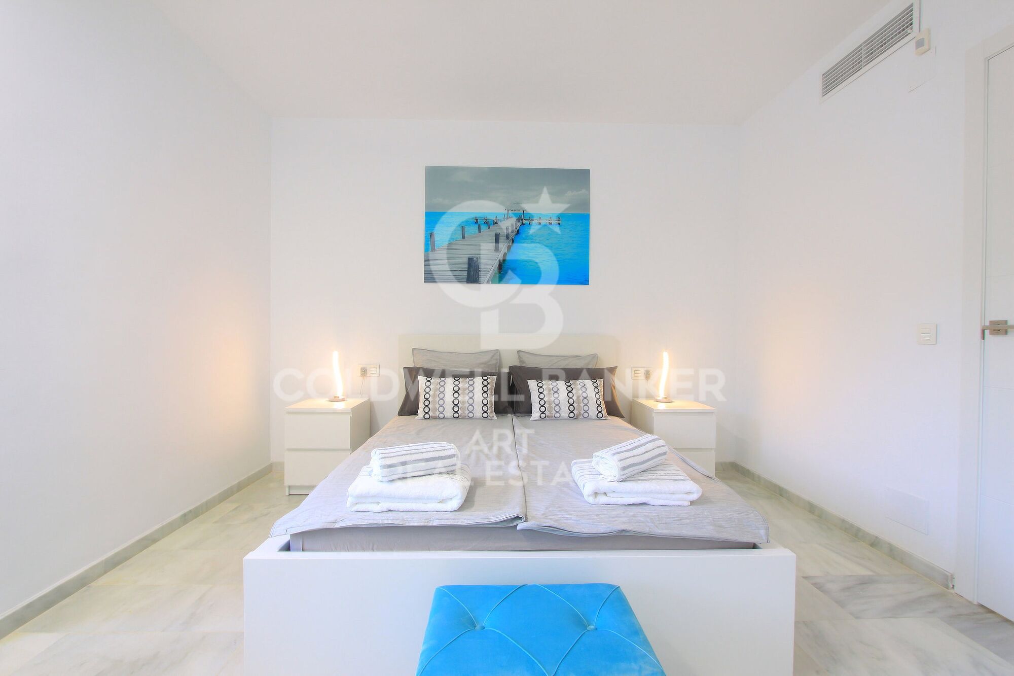 Traumlage in Golden Beach, Elviria - Atemberaubender 360° Blick auf Meer und Berge