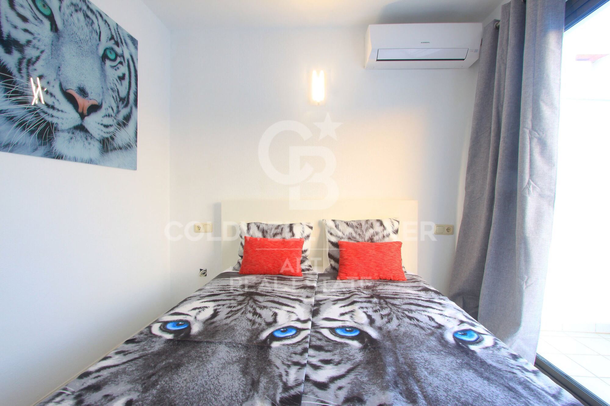 Traumlage in Golden Beach, Elviria - Atemberaubender 360° Blick auf Meer und Berge