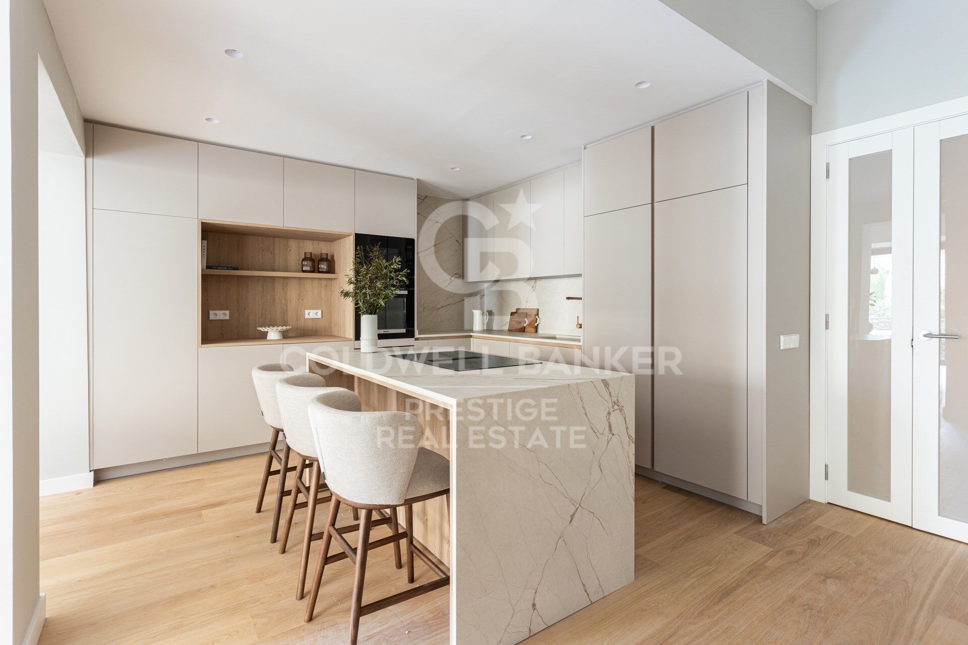 Brand new flat for sale in Calle Muntaner