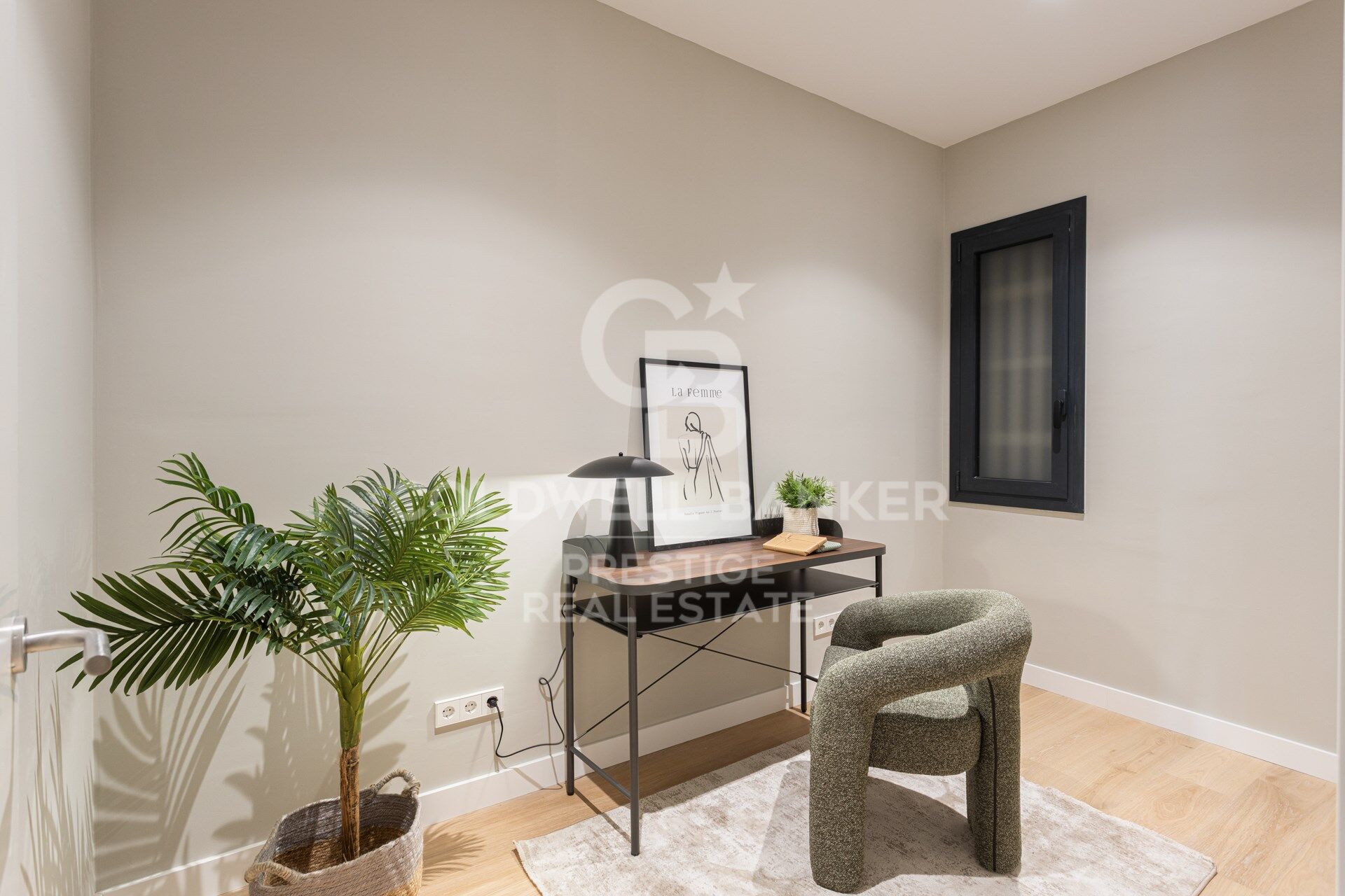 Brand new flat for sale in Calle Muntaner
