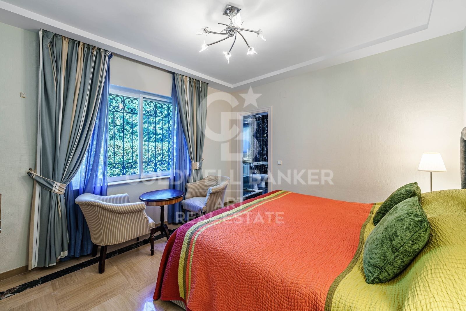 Beautiful Detached Seafront Villa on the New Golden Mile