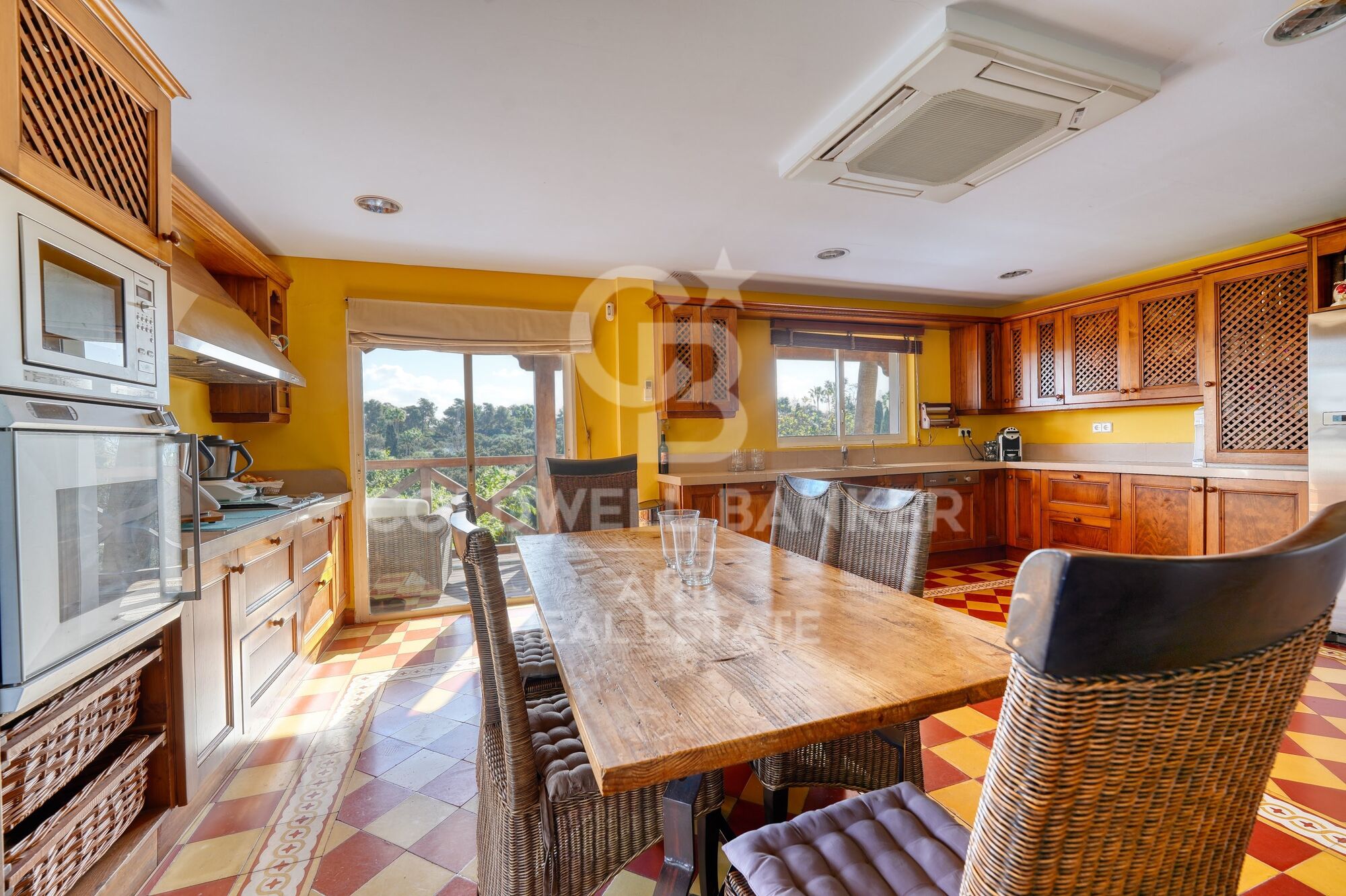 Superbe Villa de Style Colonial à Sotogrande