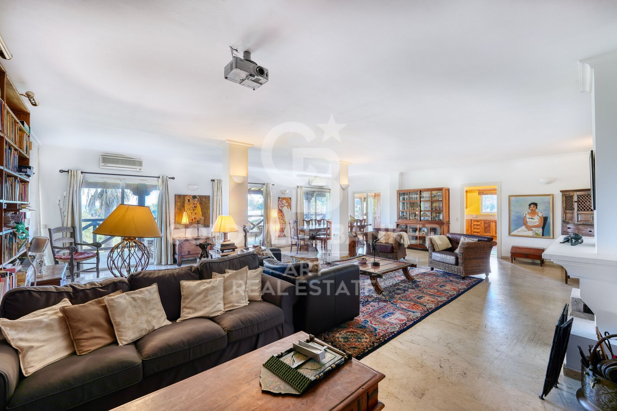 Superbe Villa de Style Colonial à Sotogrande