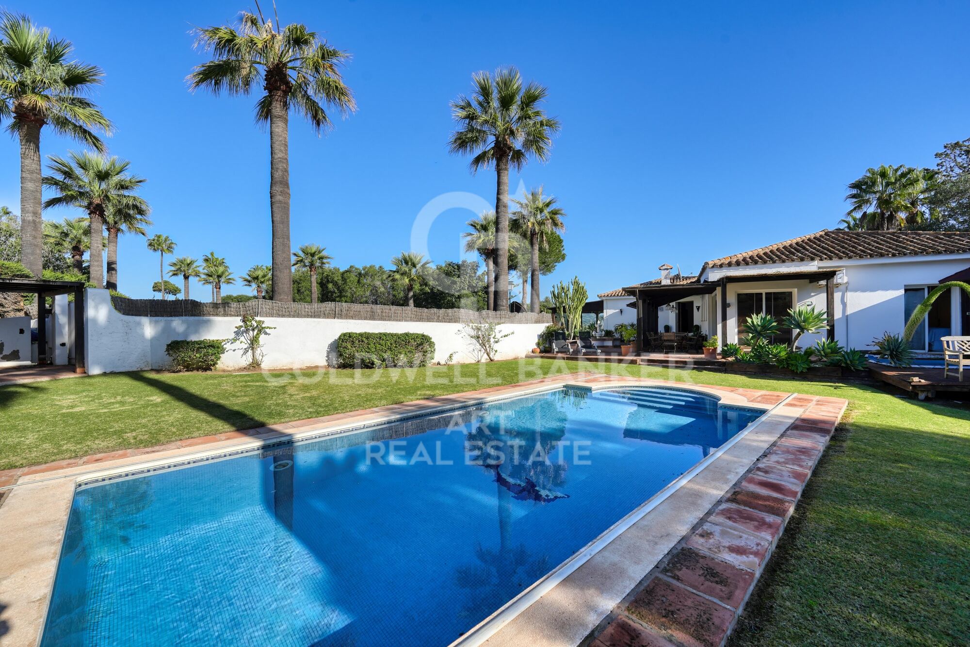 Superbe Villa de Style Colonial à Sotogrande