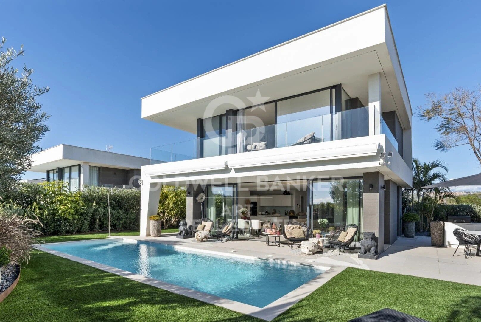 Exklusive Villa mit Meerblick in La Duquesa - Manilva