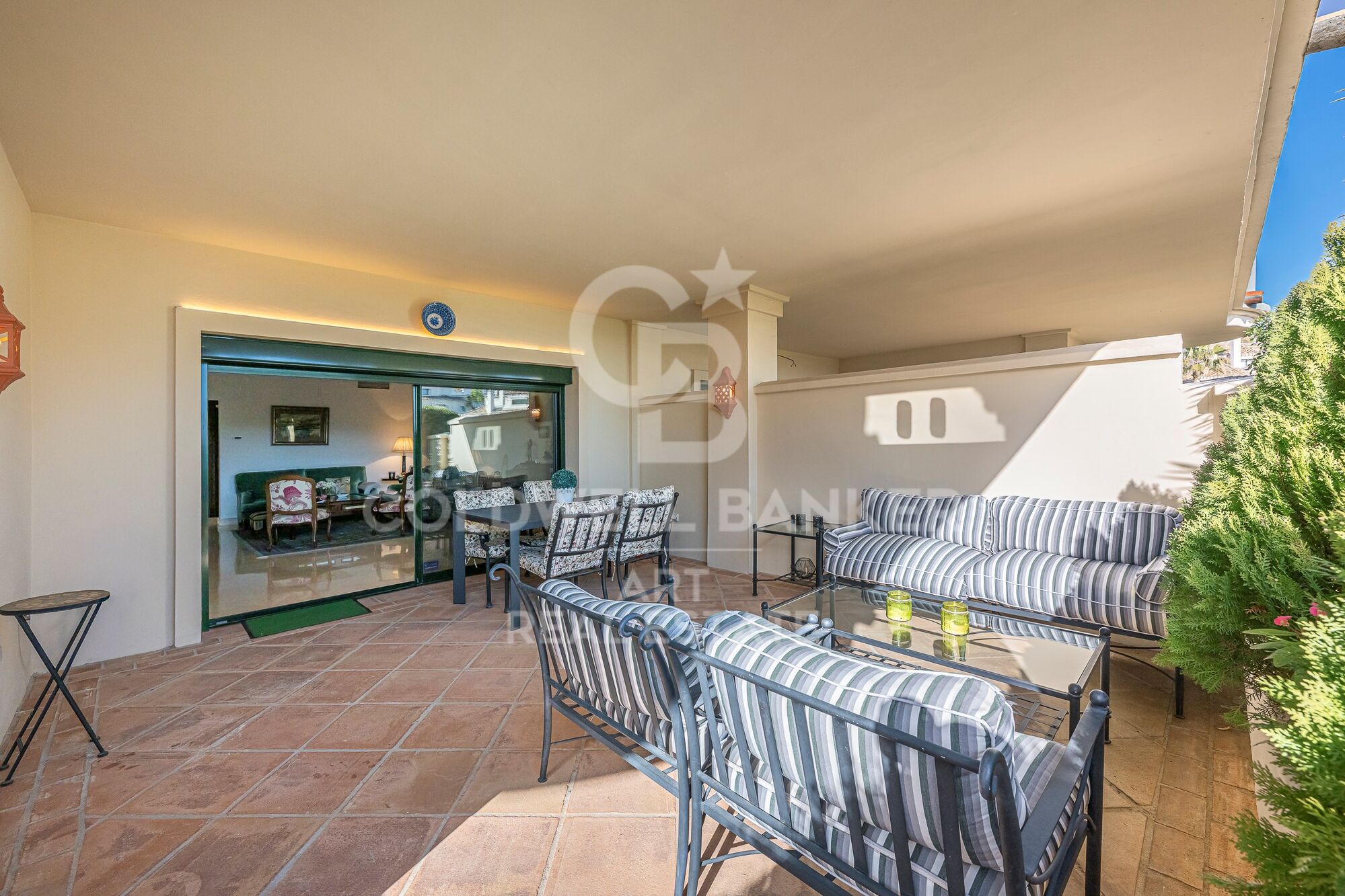 Appartement exceptionnel orienté plein sud avec un grand potentiel d'agrandissement à Capanes del Golf, Benahavís.