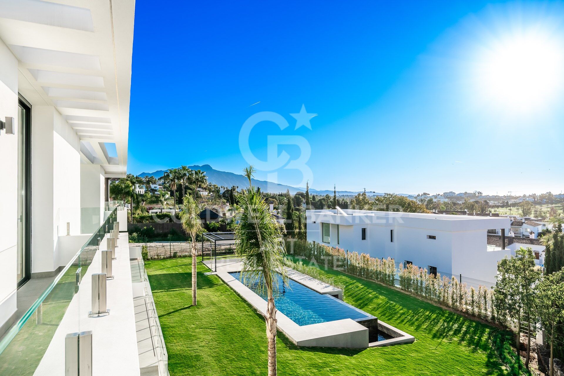 Villa 6 habitaciones Venta Estepona