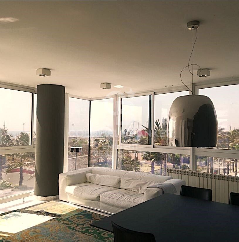 Piso en venta en primera línea de mar