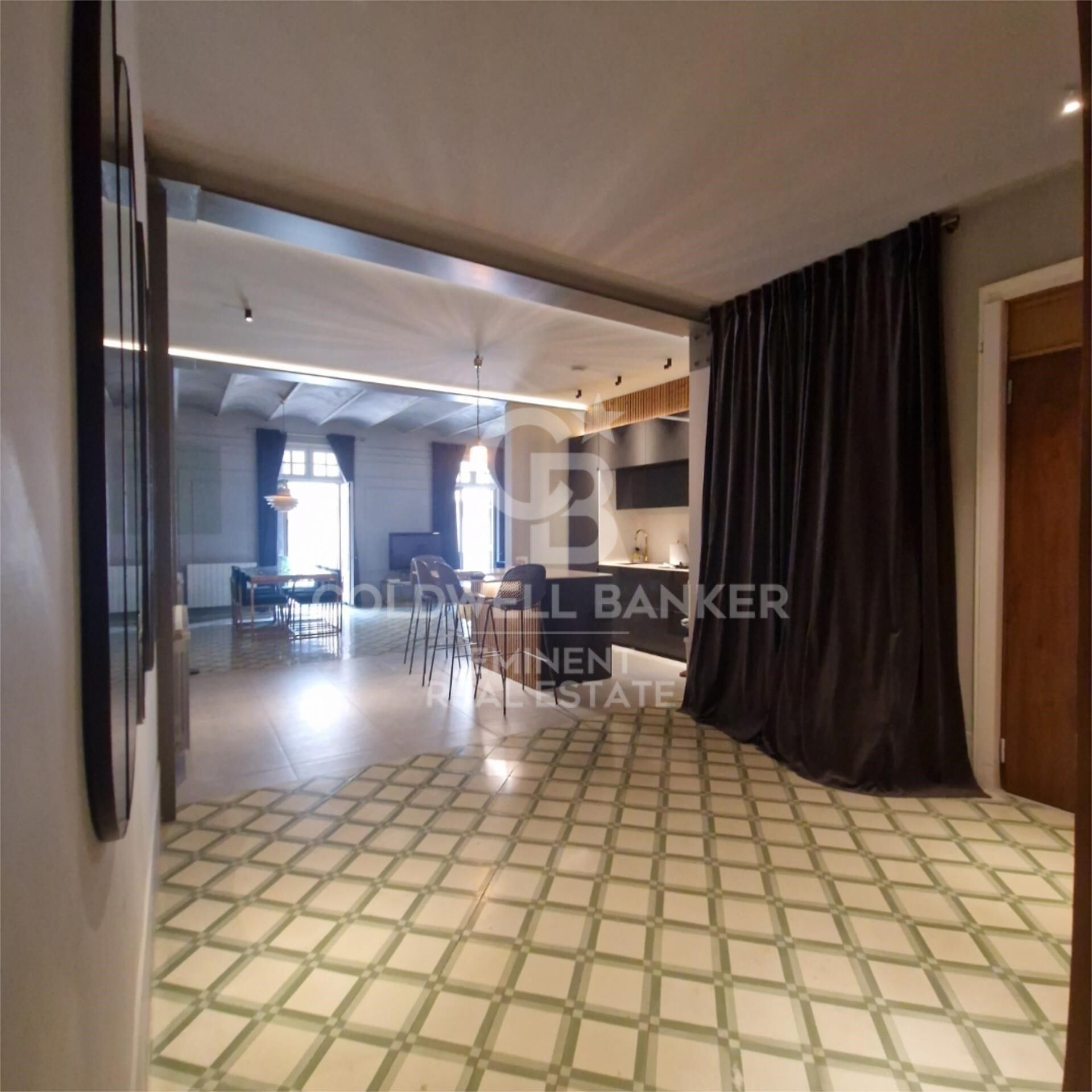 Piso en venta en Vila de Gracia