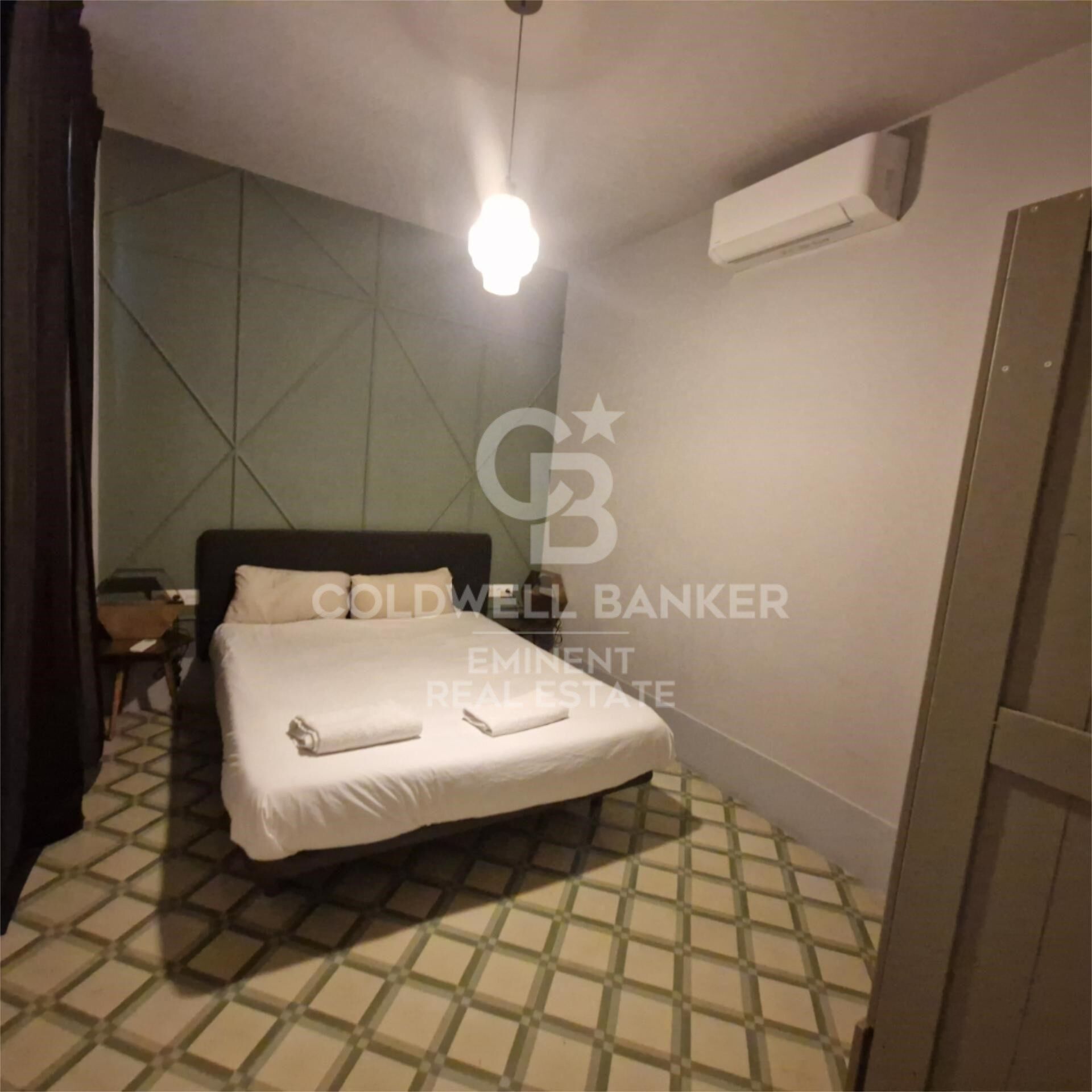 Piso en venta en Vila de Gracia