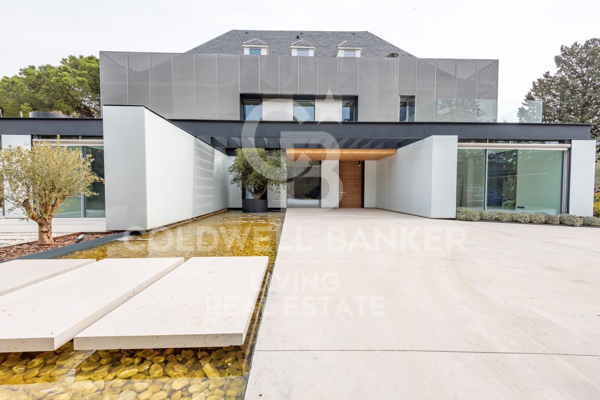 Chalet independiente en venta en paseo de La Finca