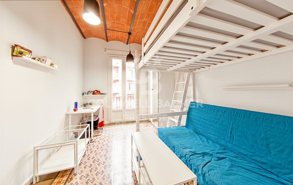 Piso con posibilidades junto a Casa de les Punxes, Barcelona