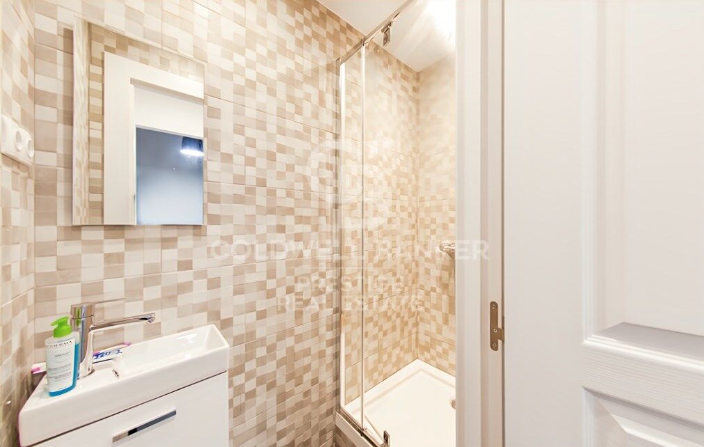 Wohnung mit Potenzial neben Casa de les Punxes, Barcelona