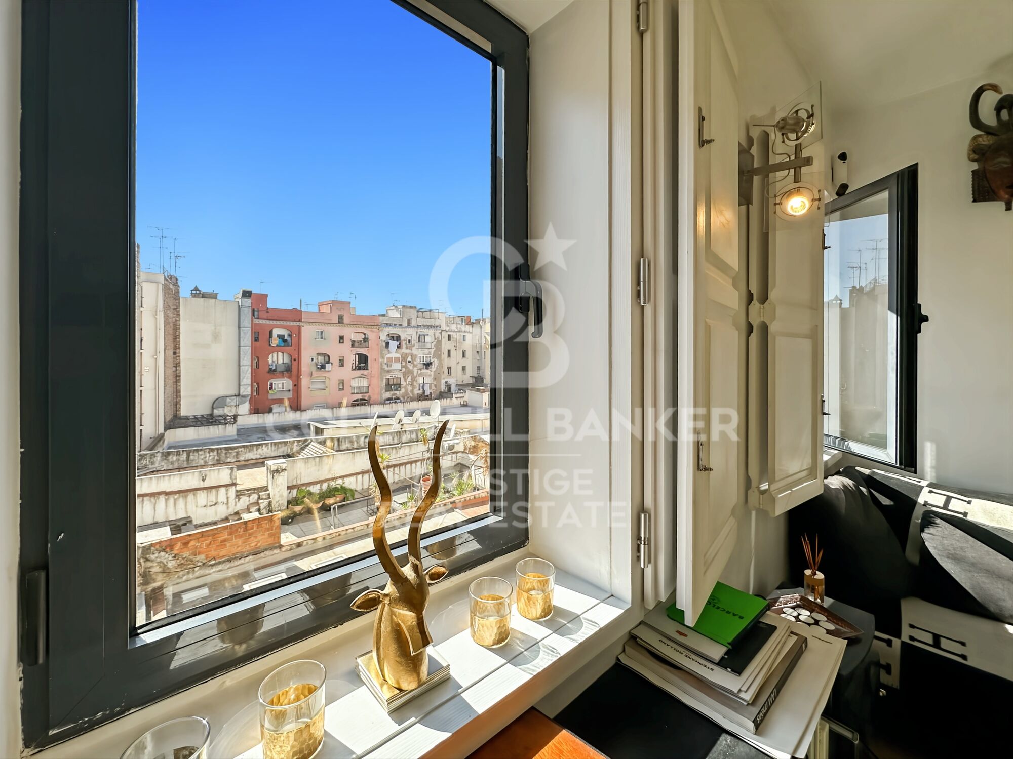Penthouse exclusif avec terrasse privée, jacuzzi et barbecue au cur de Barcelone