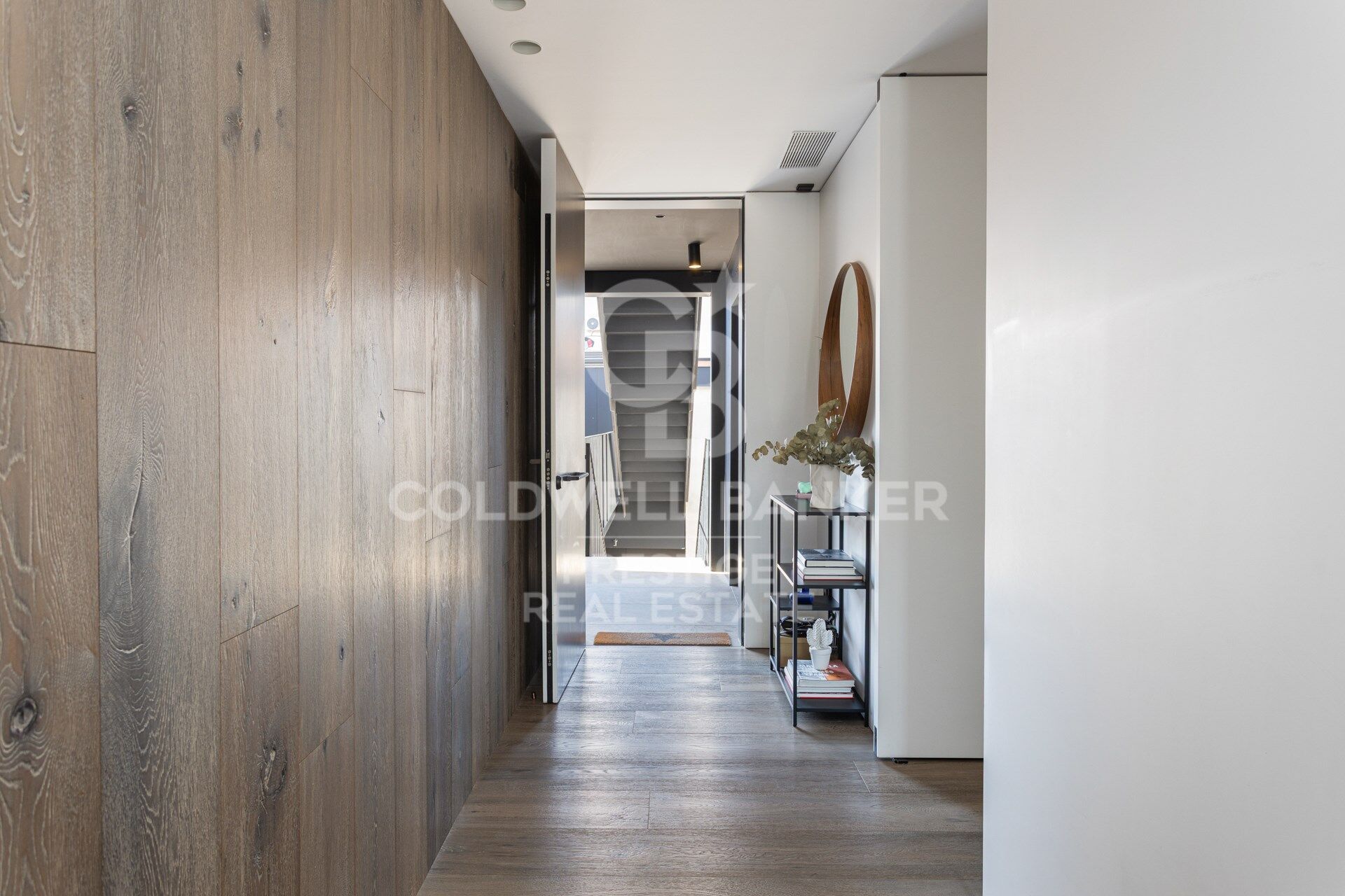Penthouse neuf avec terrasse privée et 2 places de parking, rue Princesa