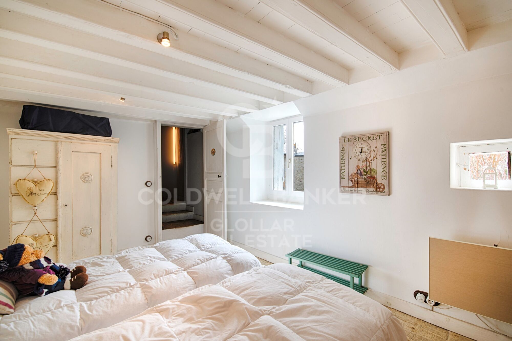 Charming 18th-century ceretana farmhouse renovated in Targassonne