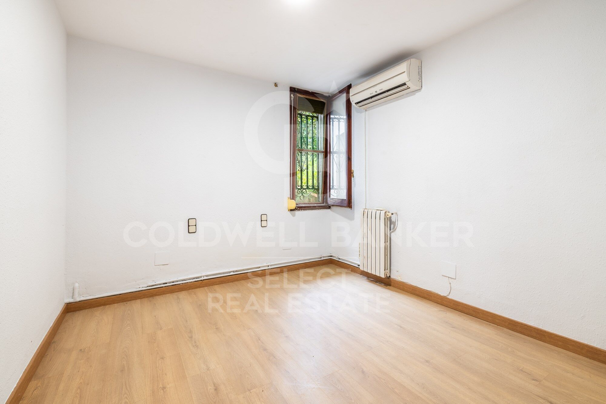 House for sale near the centre of Matadepera