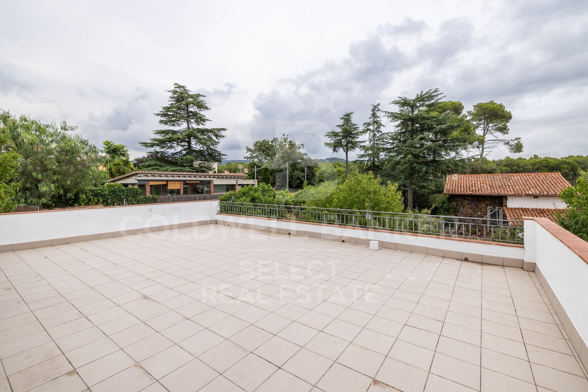 House for sale near the centre of Matadepera