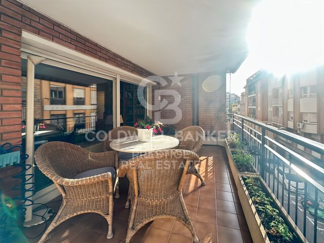 Flat 4 Bedrooms Rent Barcelona