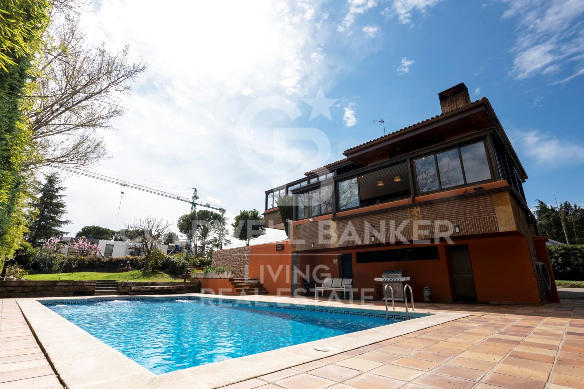 House 9 Bedrooms Sale Madrid