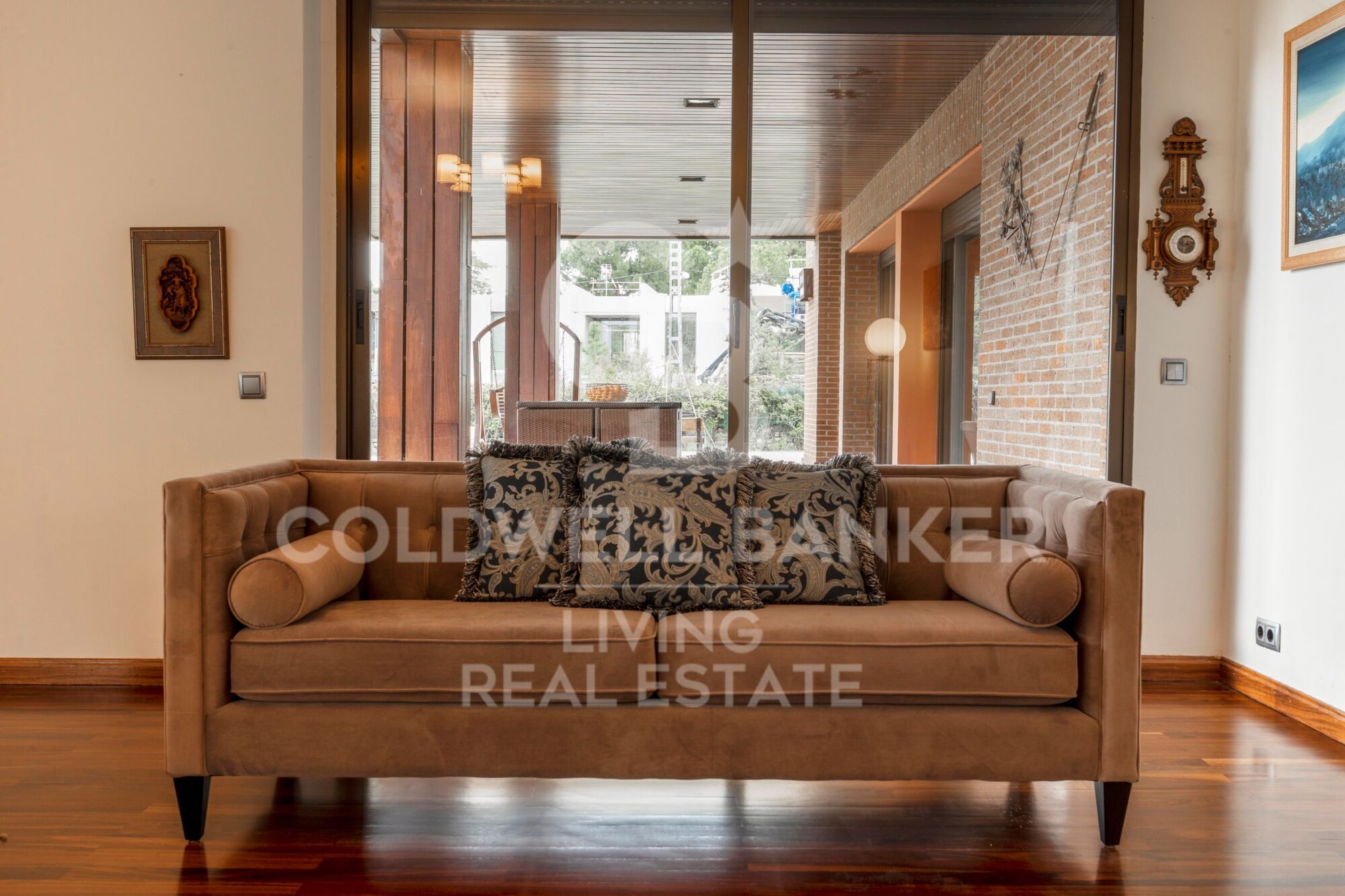 House 9 Bedrooms Sale Madrid