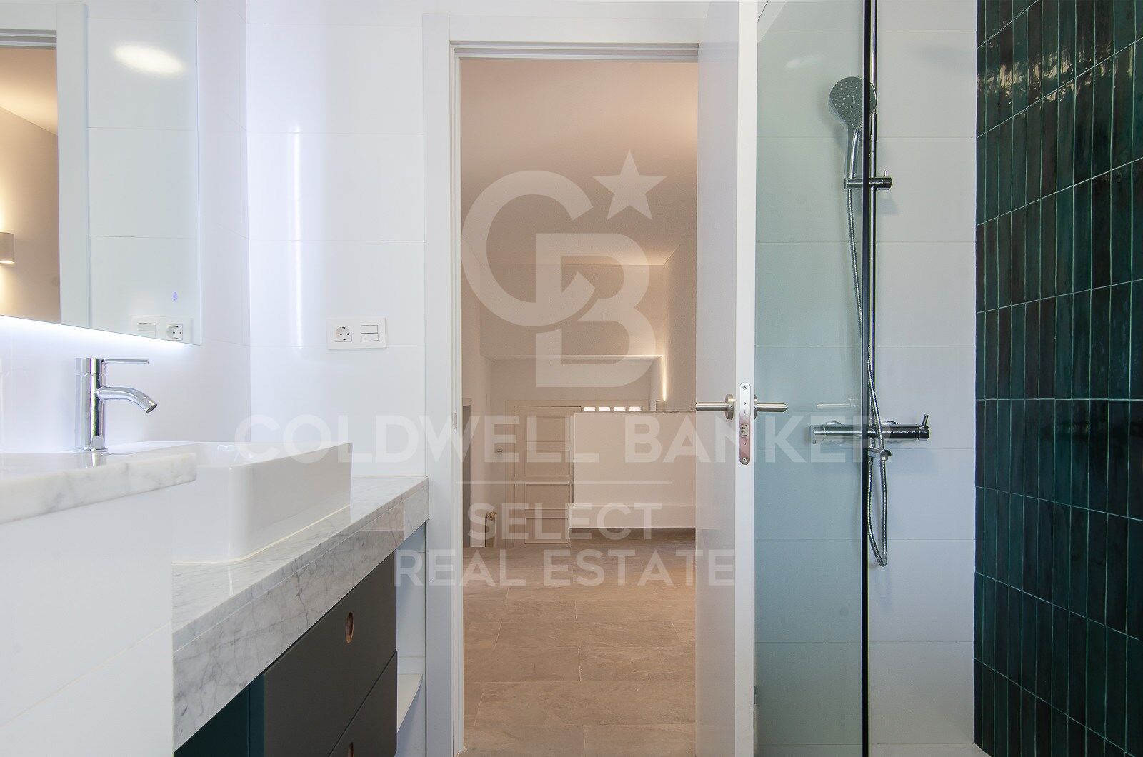 Encantadora casa recién reformada. Oportunidad!!