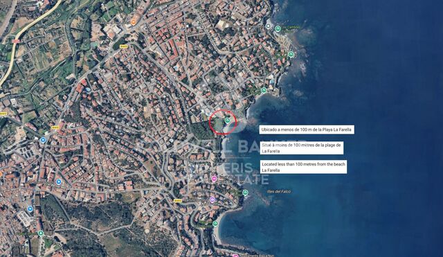 Exclusive plot for sale with strong residential development potential less than 100 meters from the beach