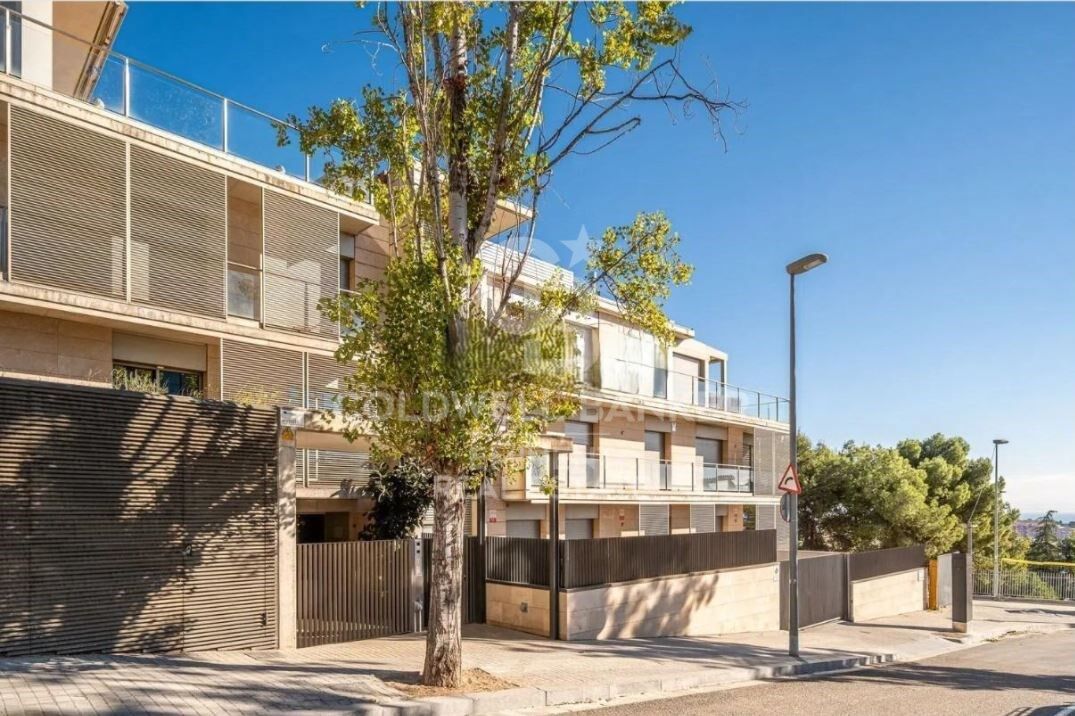 Ático en venta en Calle de Teodor Roviralta