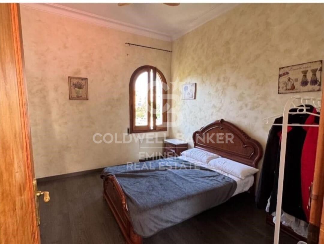 Chalet 8 Bedrooms Sale Barcelona