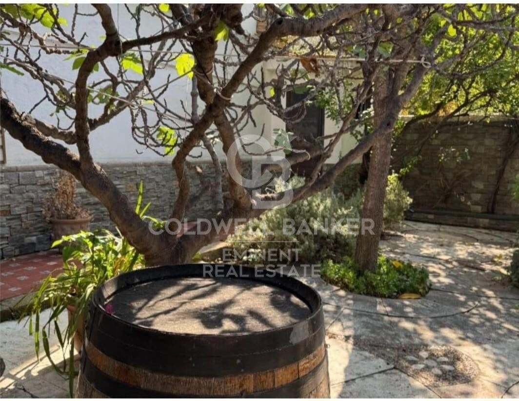 Chalet 8 Bedrooms Sale Barcelona