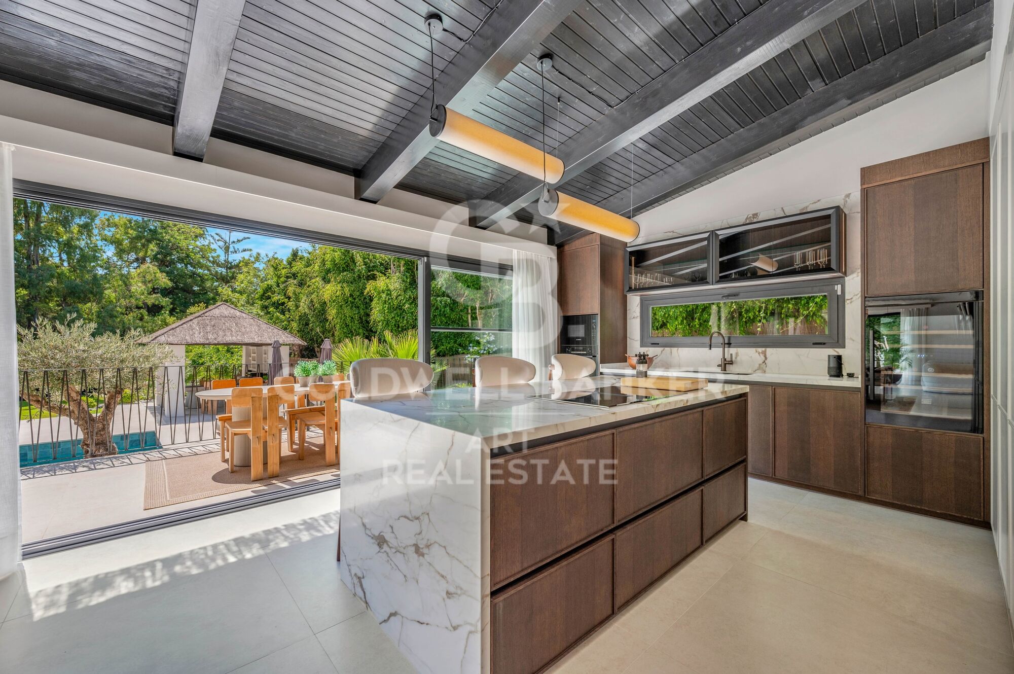 Villa de Lujo de Estilo Japandi en Nueva Andalucía, Marbella