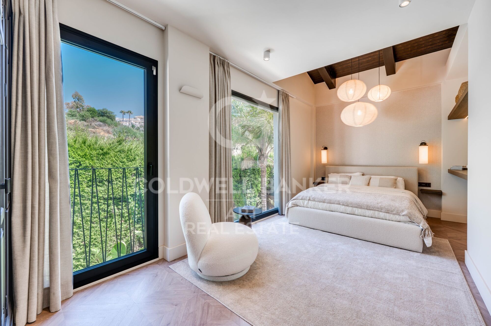 Luxusvilla im Japandi-Stil in Nueva Andalucía, Marbella