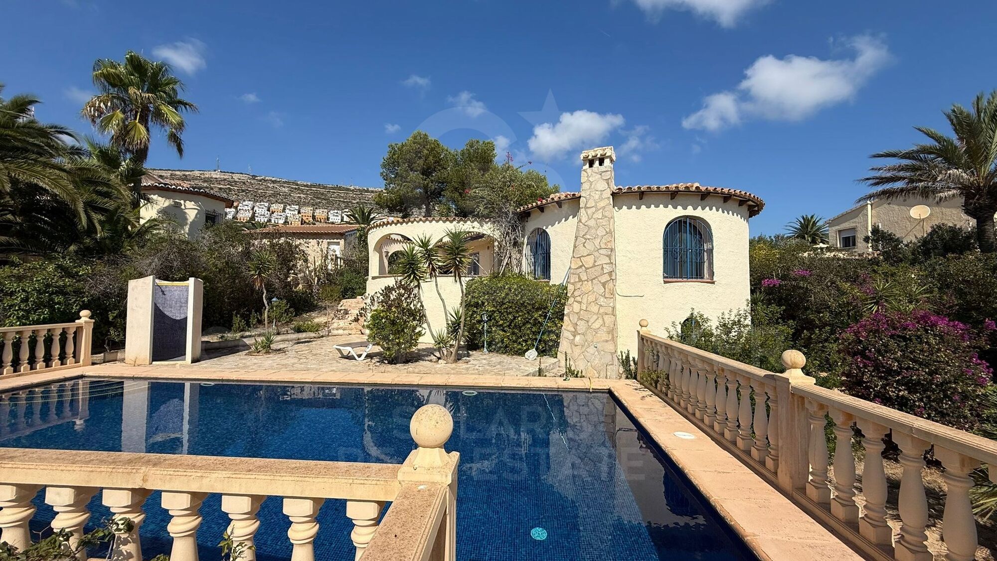 Charmantes Haus mit Meerblick in Cumbre del Sol