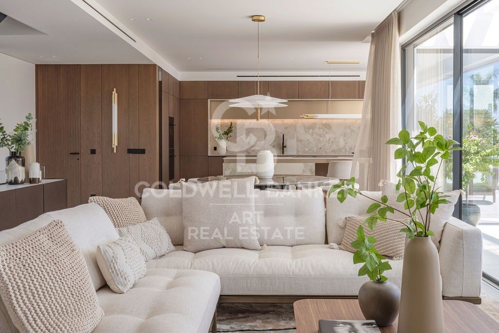 Zeitgenössische Luxusvilla in Marbesa - Marbella
