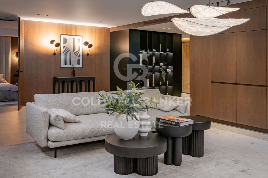 Zeitgenössische Luxusvilla in Marbesa - Marbella