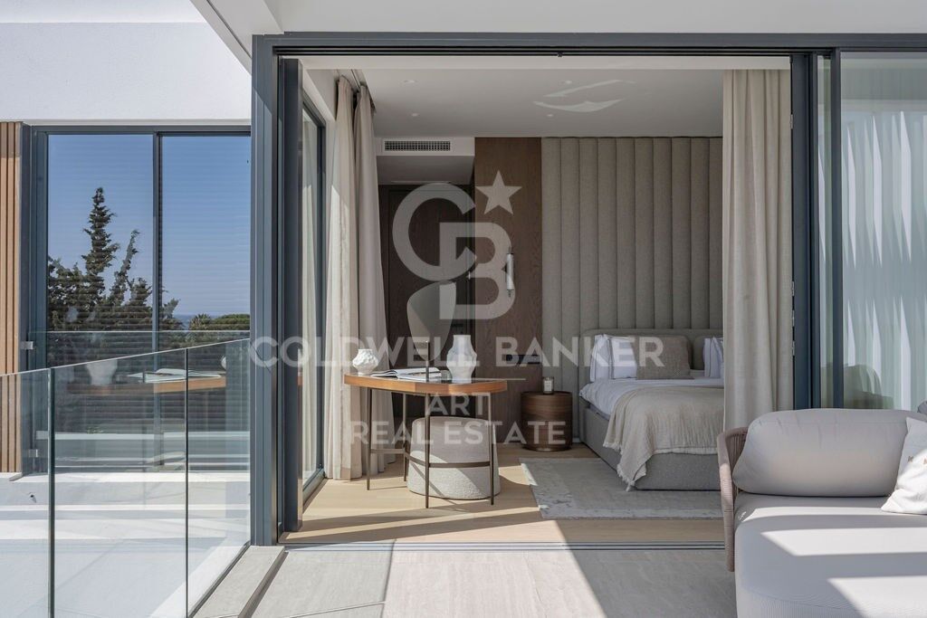 Zeitgenössische Luxusvilla in Marbesa - Marbella