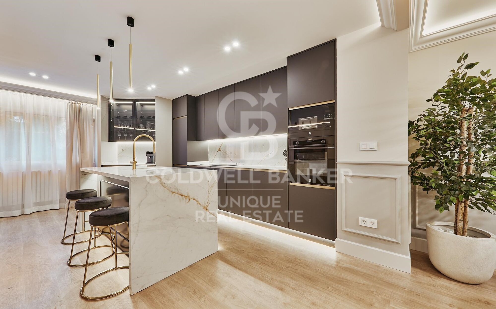 Renovierte Außenwohnung in Recoletos, Madrid