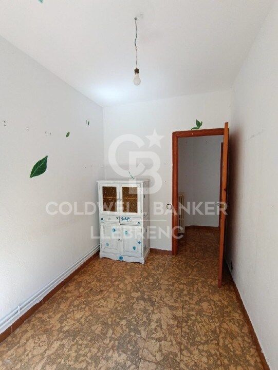 Maison avec terrain, 2 fincas, louée à la vente à Vallvidrera