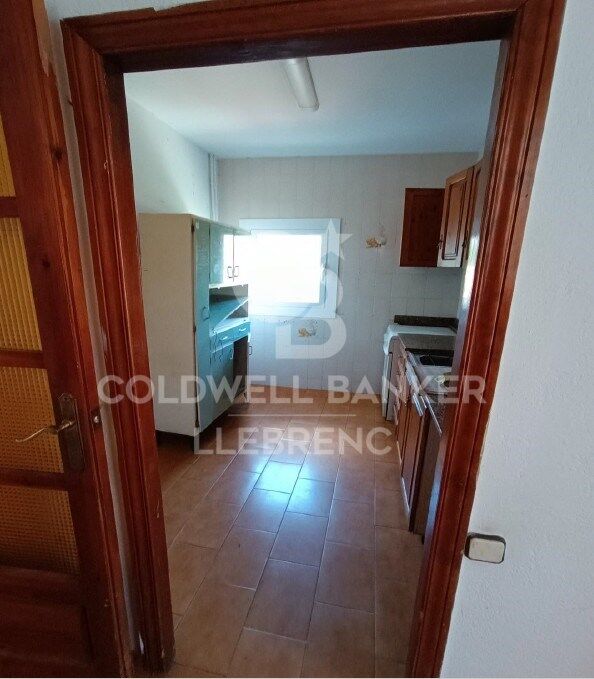 Maison avec terrain, 2 fincas, louée à la vente à Vallvidrera