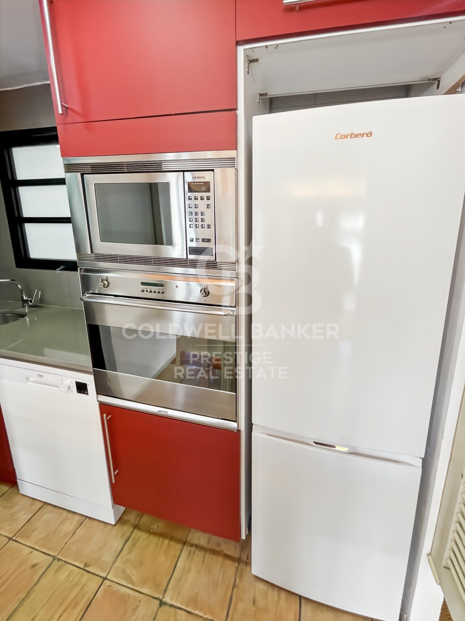 Luminoso piso exterior con vistas en Les Corts