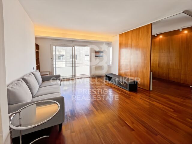 Helle Außenwohnung mit Aussicht in Les Corts