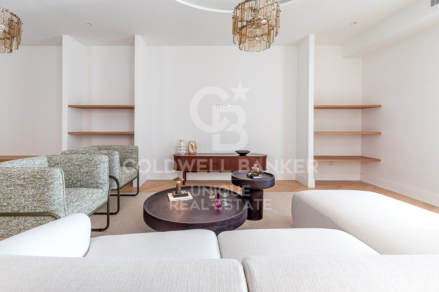 Piso exterior reformado en Malasaña, Madrid