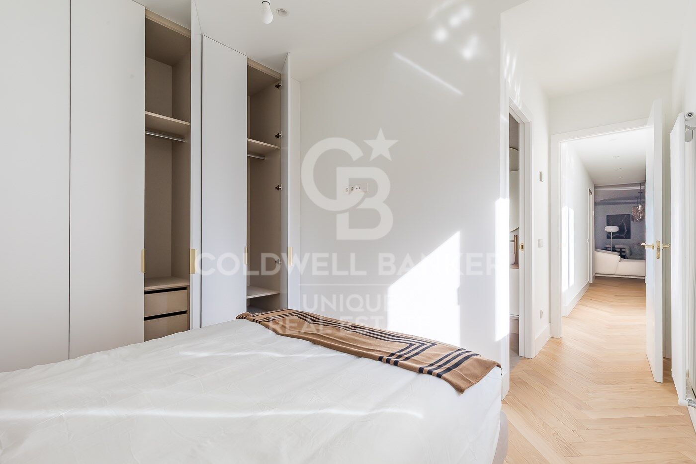 Piso exterior reformado en Malasaña, Madrid