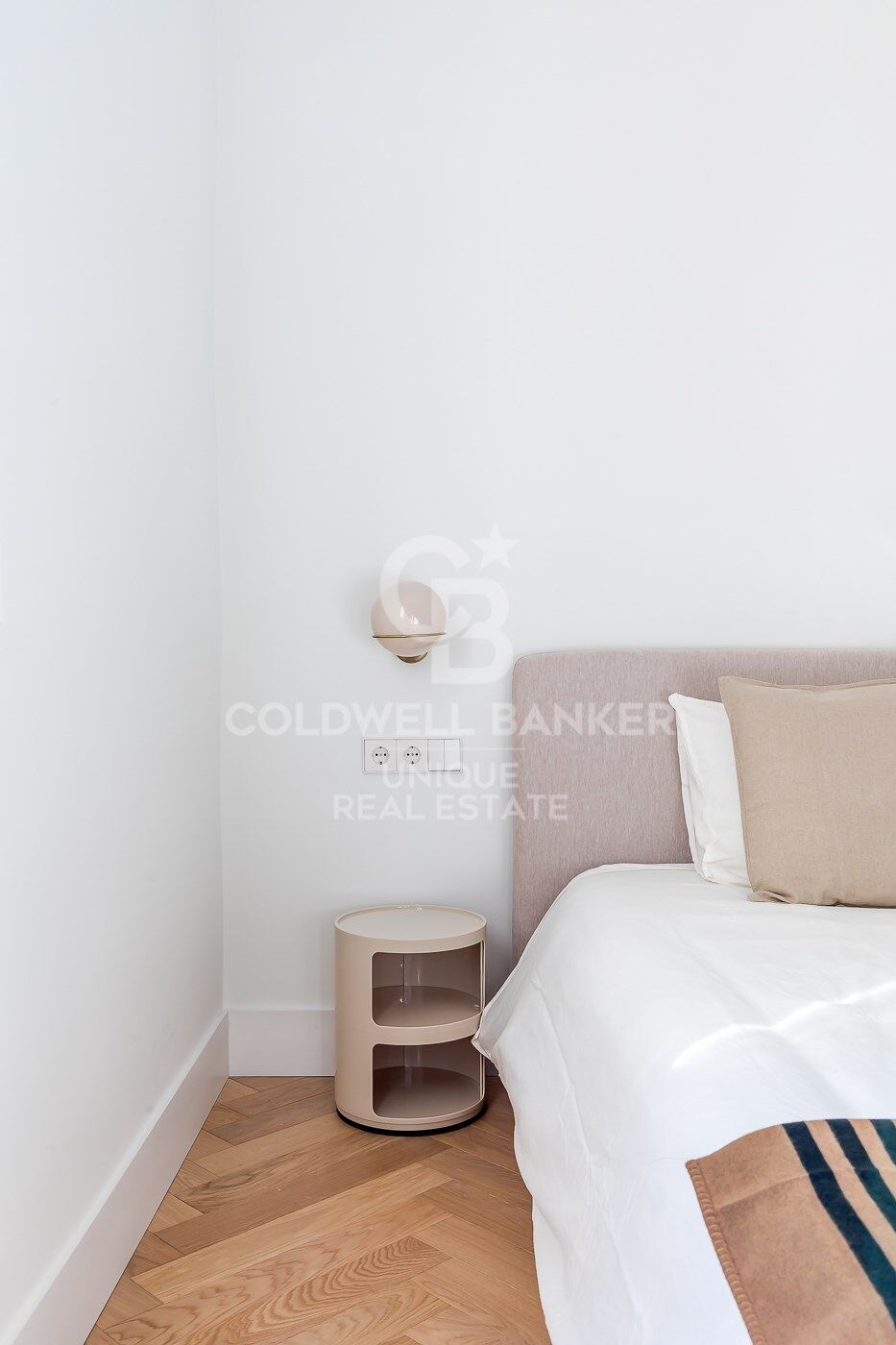 Piso exterior reformado en Malasaña, Madrid