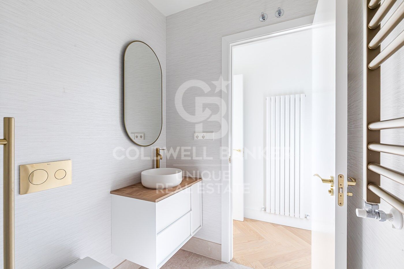 Piso exterior reformado en Malasaña, Madrid